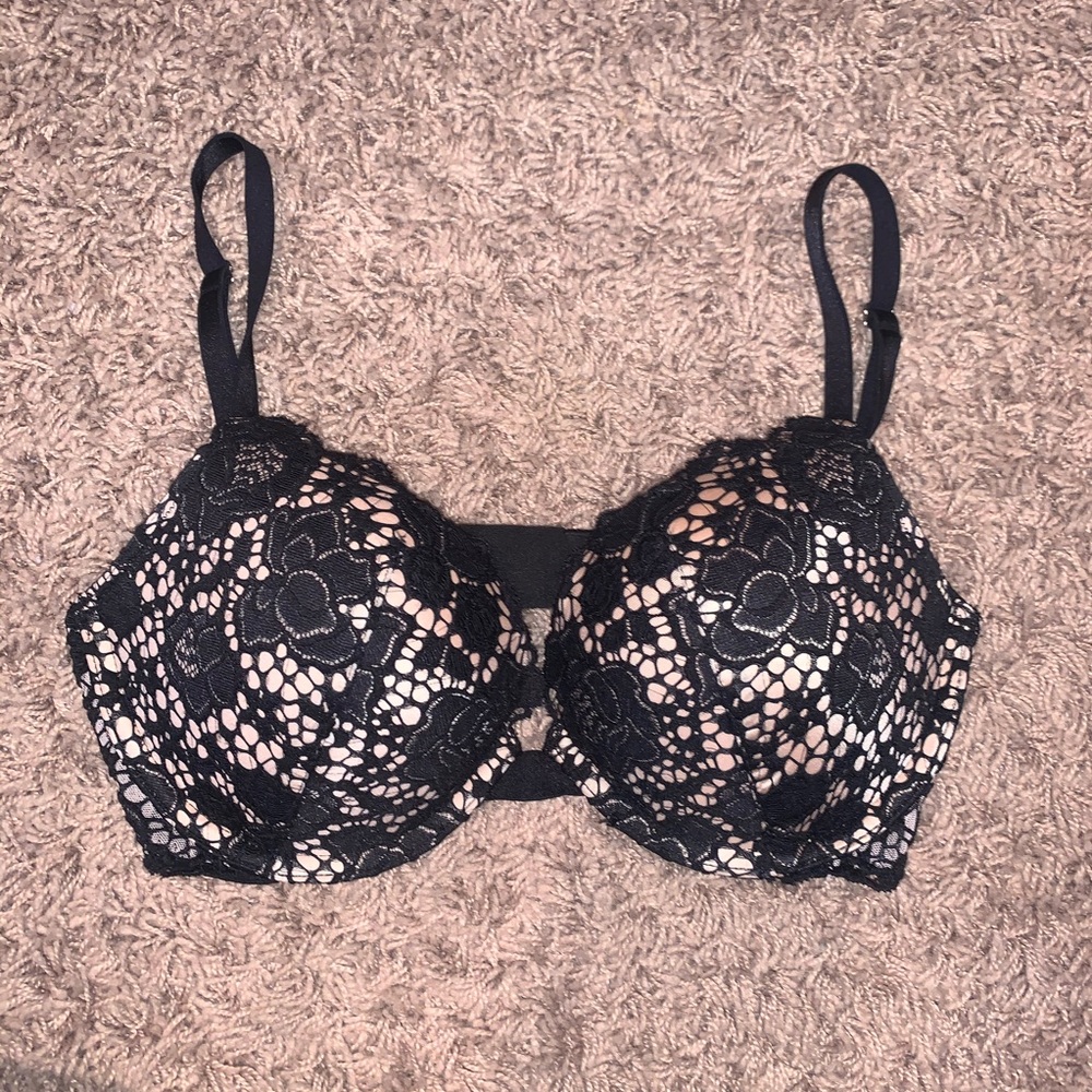Victoria’s Secret Push Up Bra